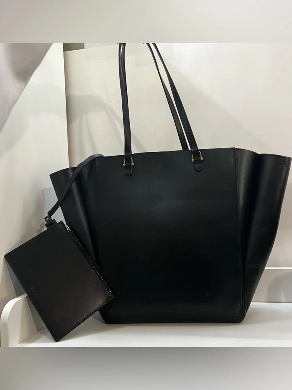 ARITZIA | AUXILIARY Leather Black Laptop Work Tote + Pouch